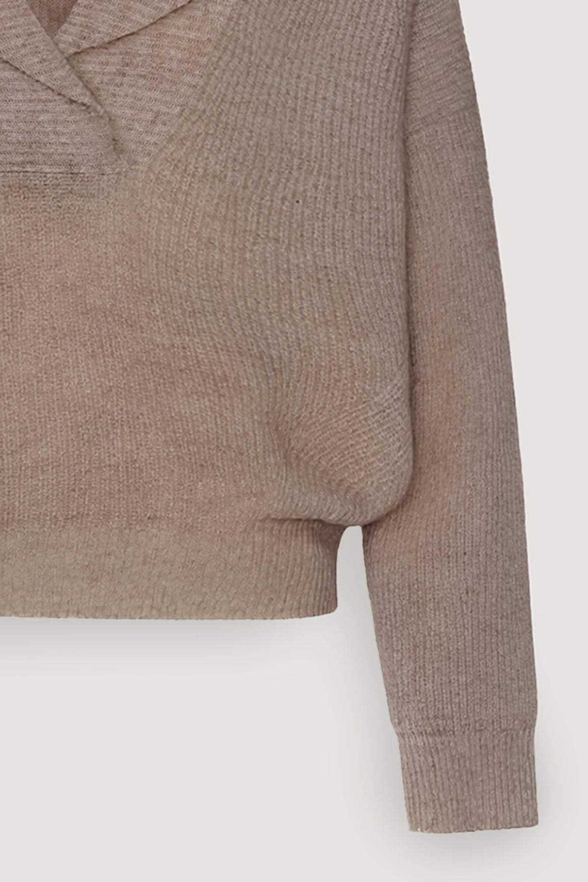 Maglia in puro cashmere a trecce e collo rever Visone