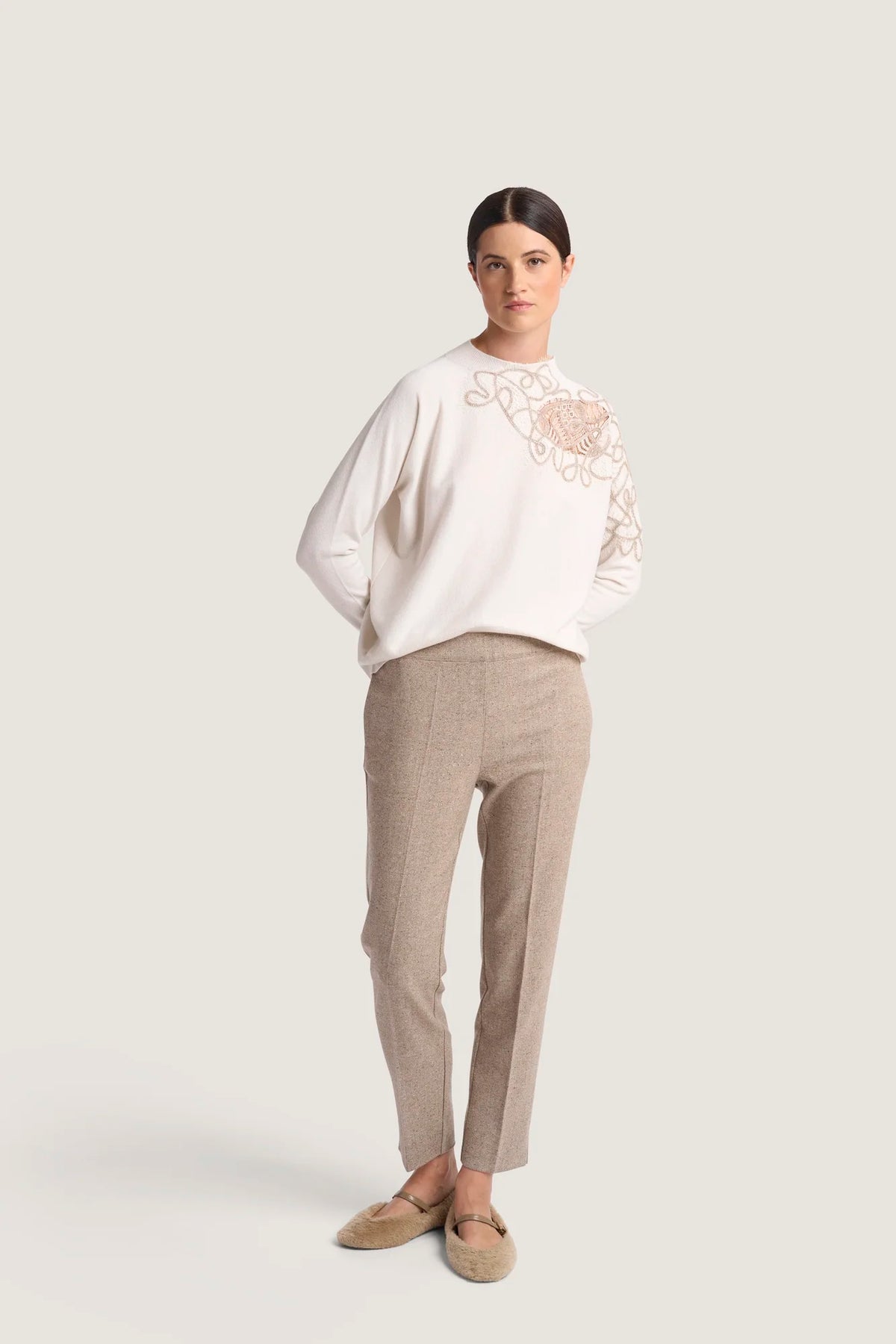 Girocollo in misto cashmere con pizzo Latte