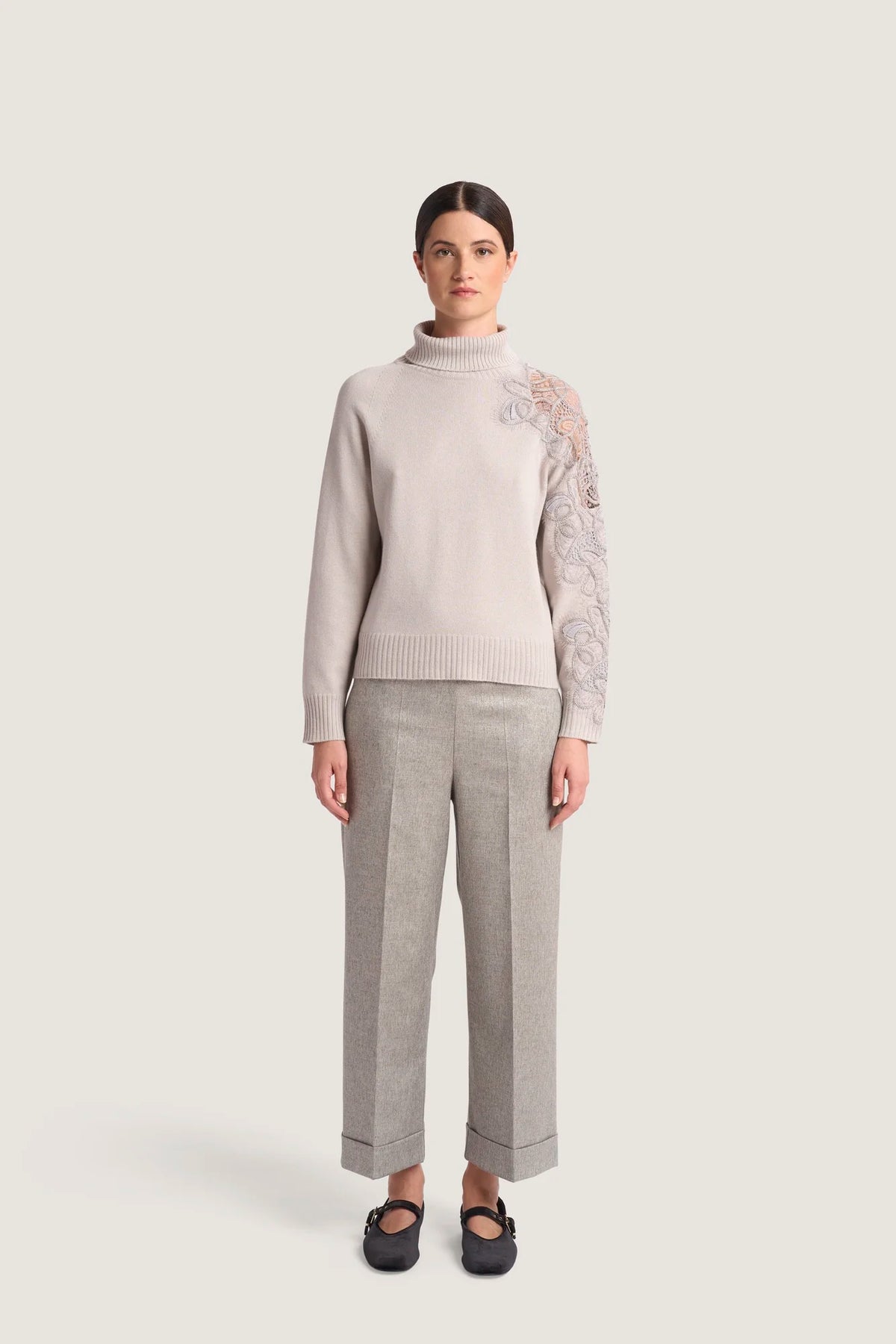 Dolcevita in misto cashmere con pizzo Resina