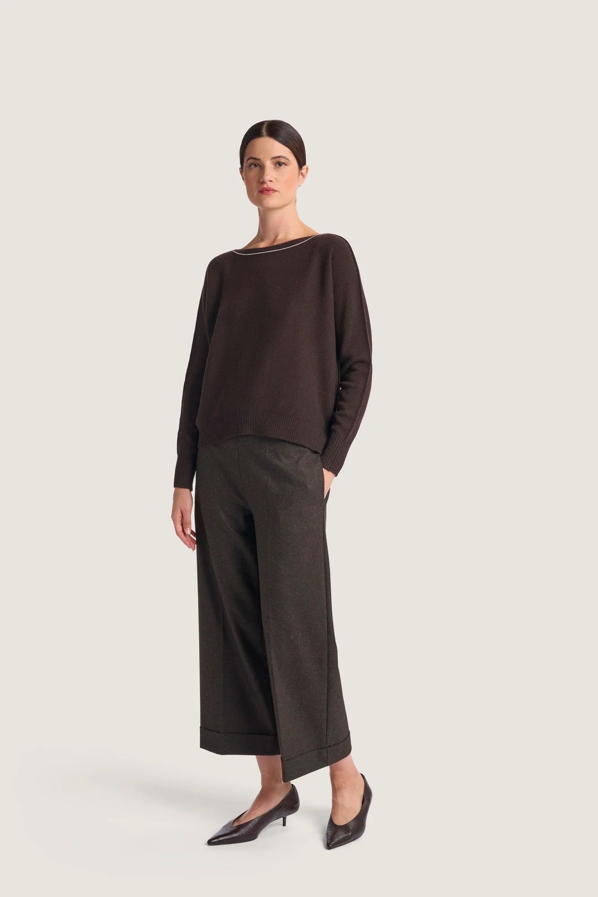 Barchetta in misto cashmere con catenella Caffè