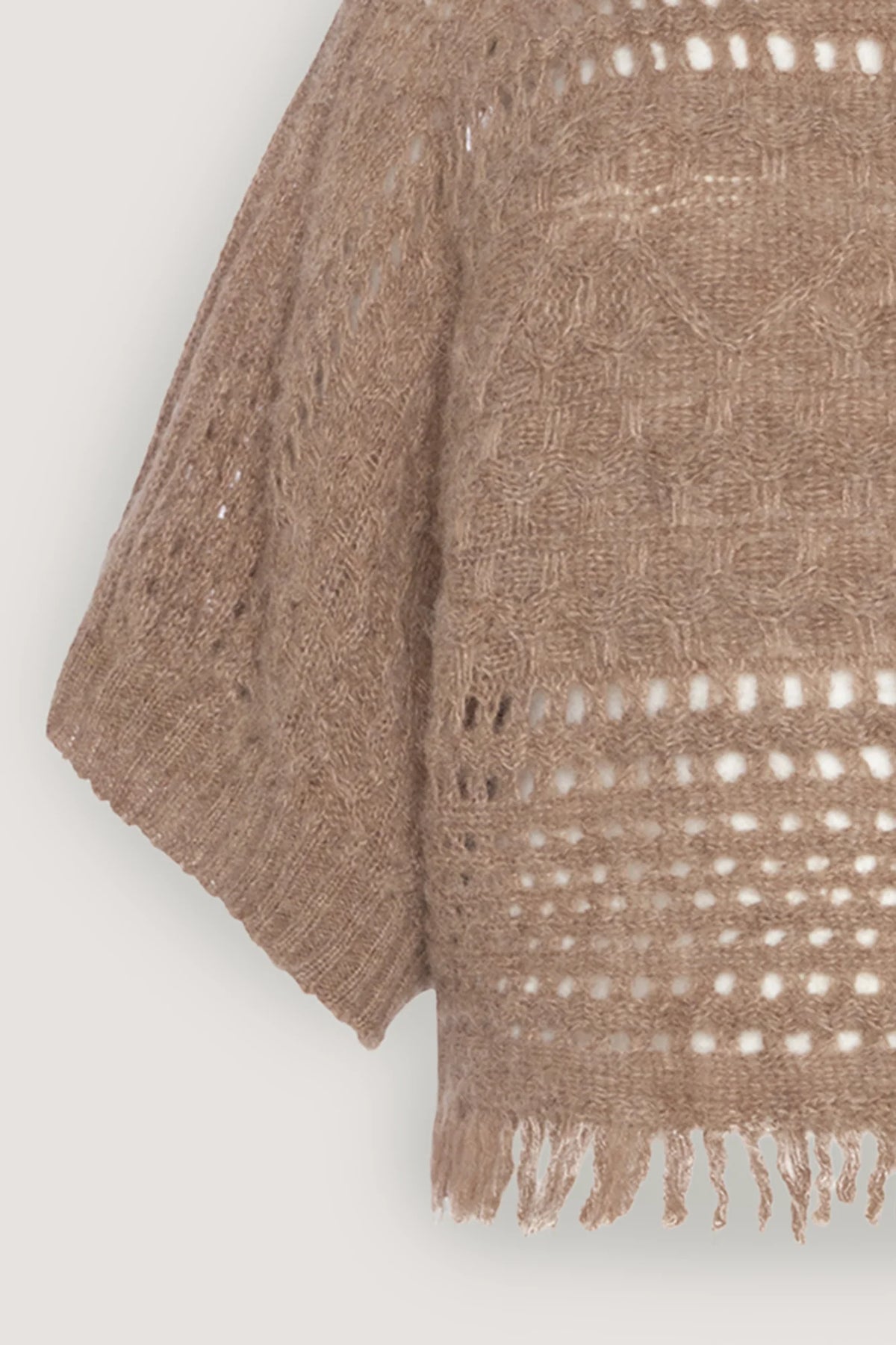 Poncho in alpaca a trecce Castoro