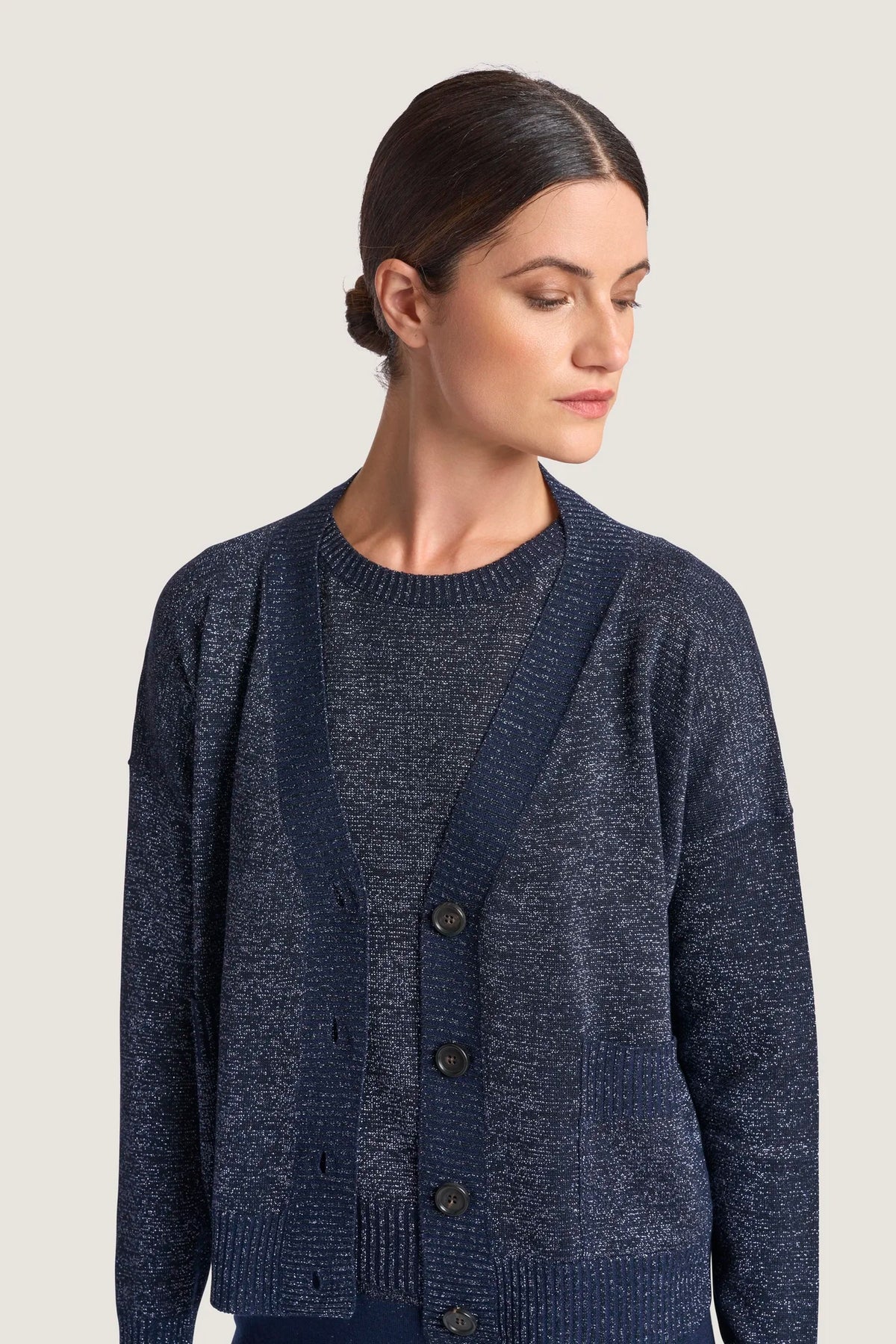 Cardigan corto con lavorazione vanisè di lurex Blu