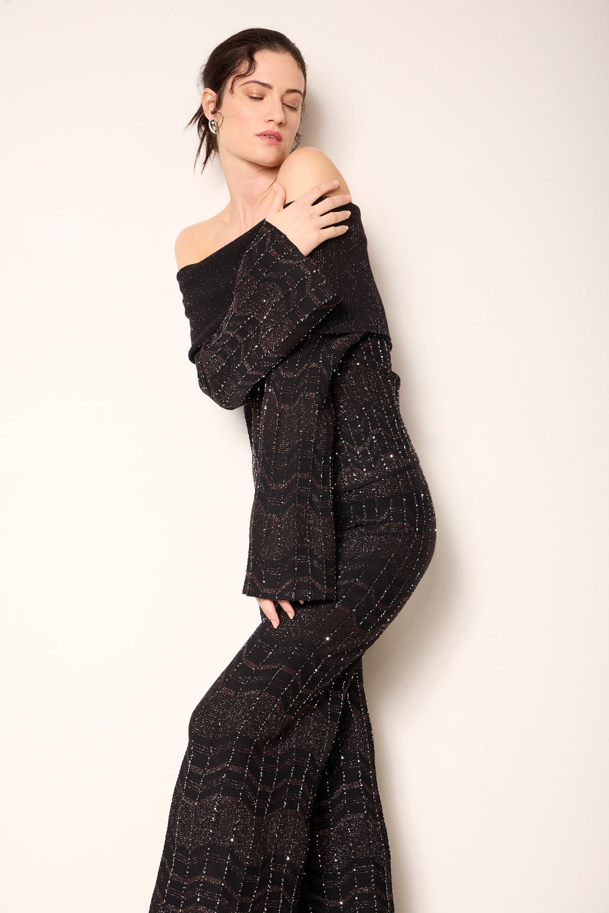 Pantalone con lavorazione geometrica e paillettes Nero