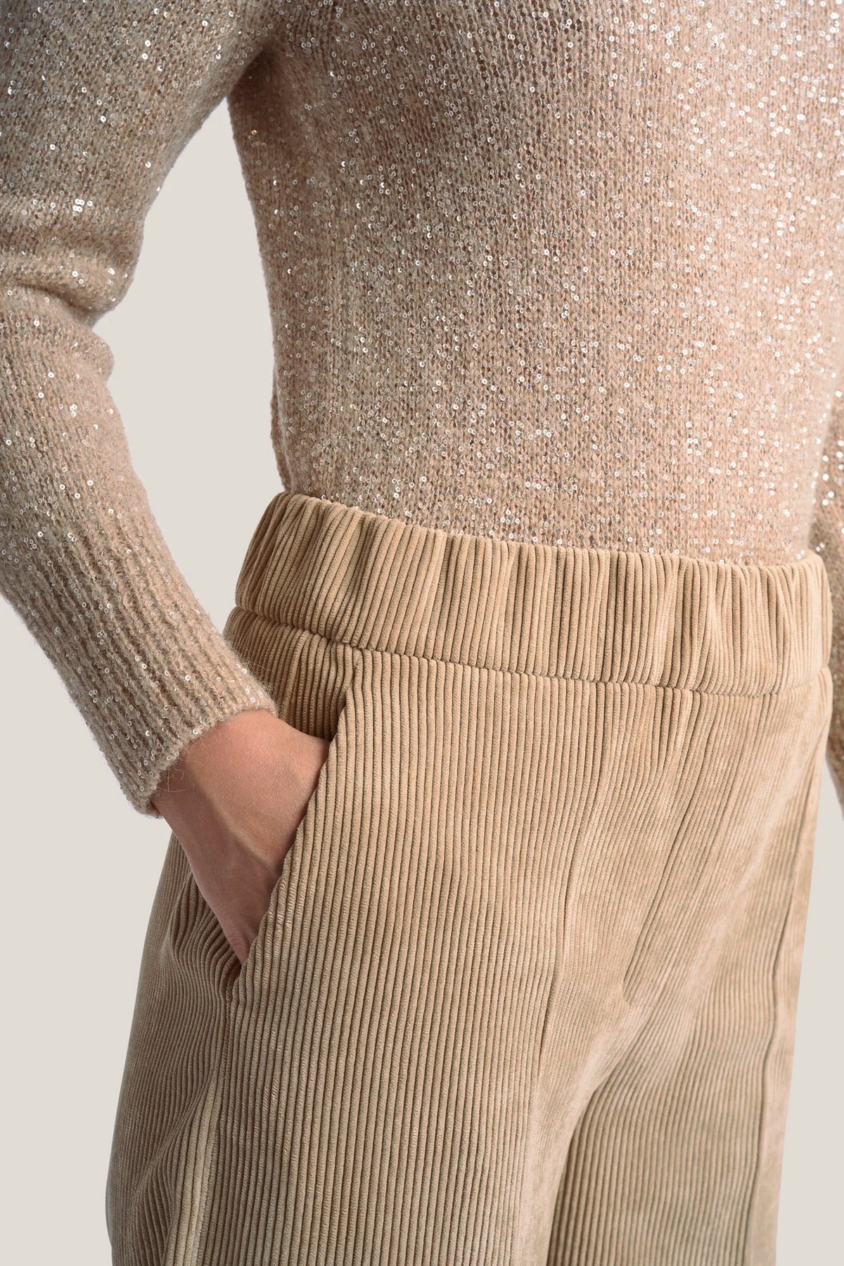 Pantalone dritto in velluto a coste Castoro