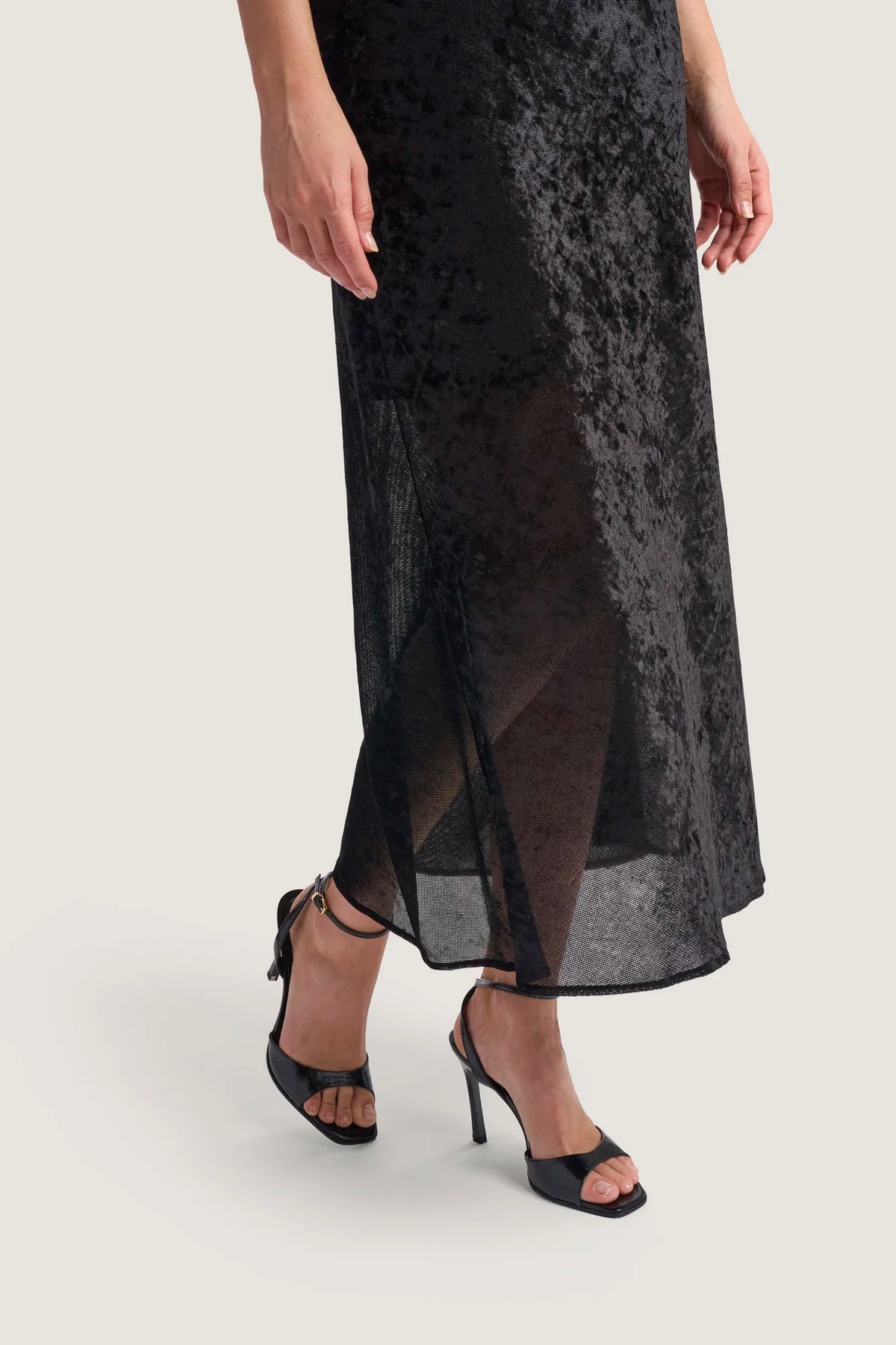Gonna ampia in Tulle leggero floccato in velluto Nero