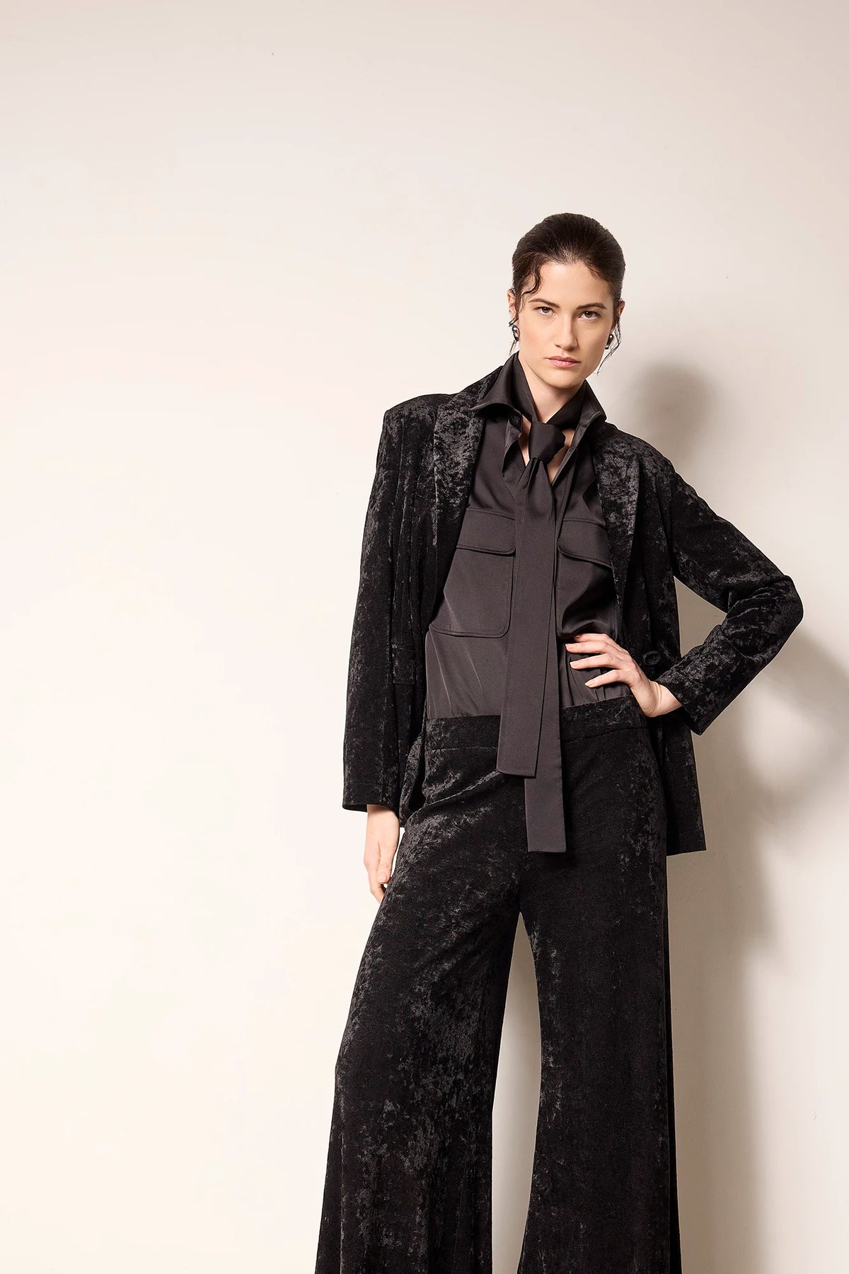 Giacca monopetto in Tulle leggero floccato in velluto Nero