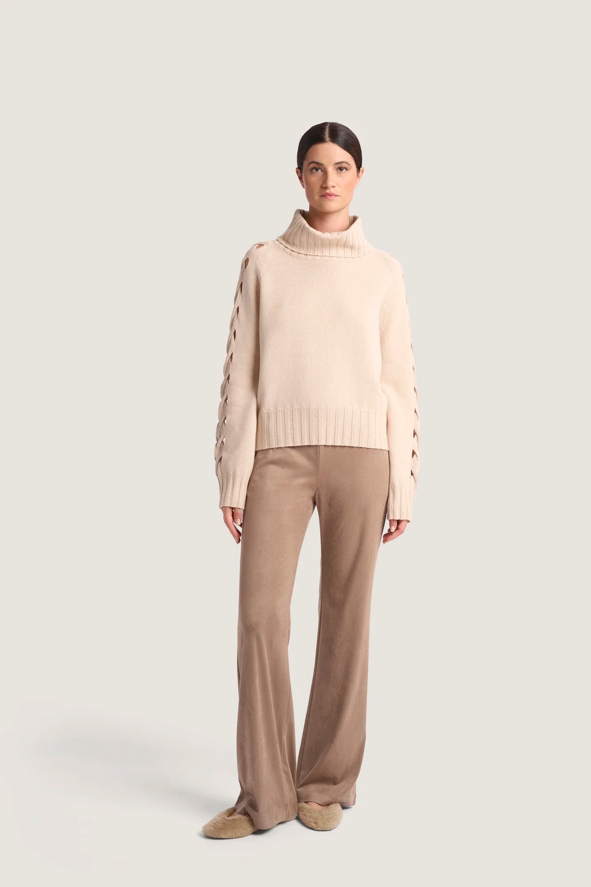 Pantalone dritto in Vegan Leather Castoro